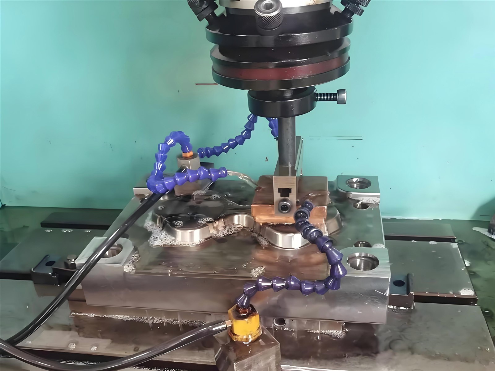 Component Processing Stage Component Processing Stage